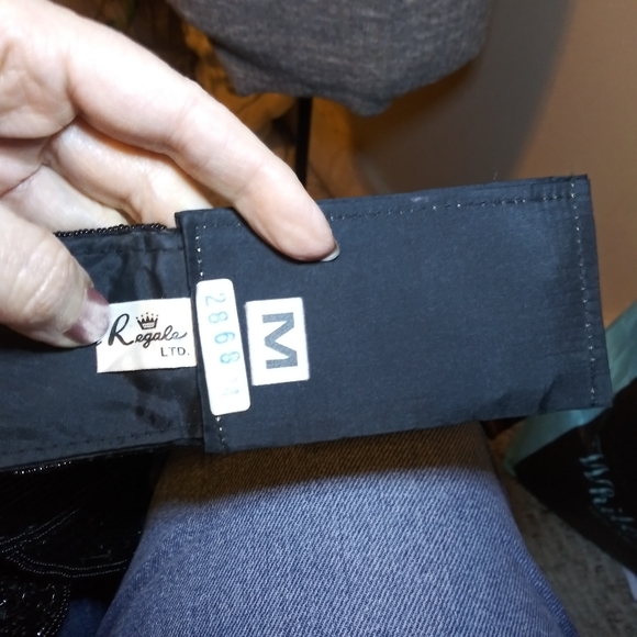 Vintage 80's Le Regale LTD. Hand Made Black Beaded Belt - Picture 12 of 14